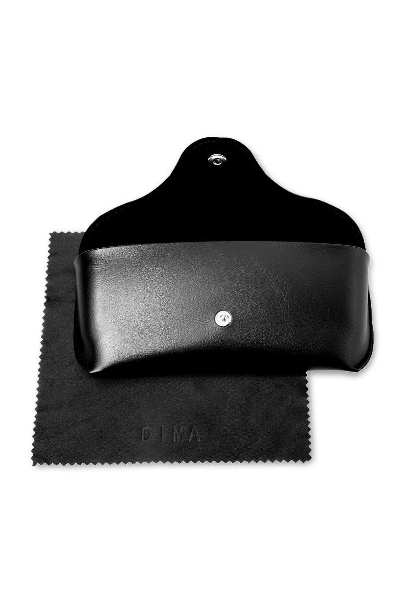 dima small black travel case 2