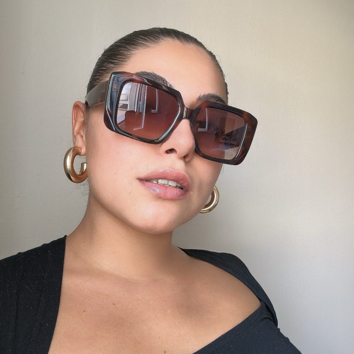 dima sunglass ember tortoise frame brown gradient lens look 5